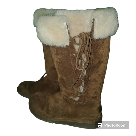 Uggs Boots - Picture 8 of 8